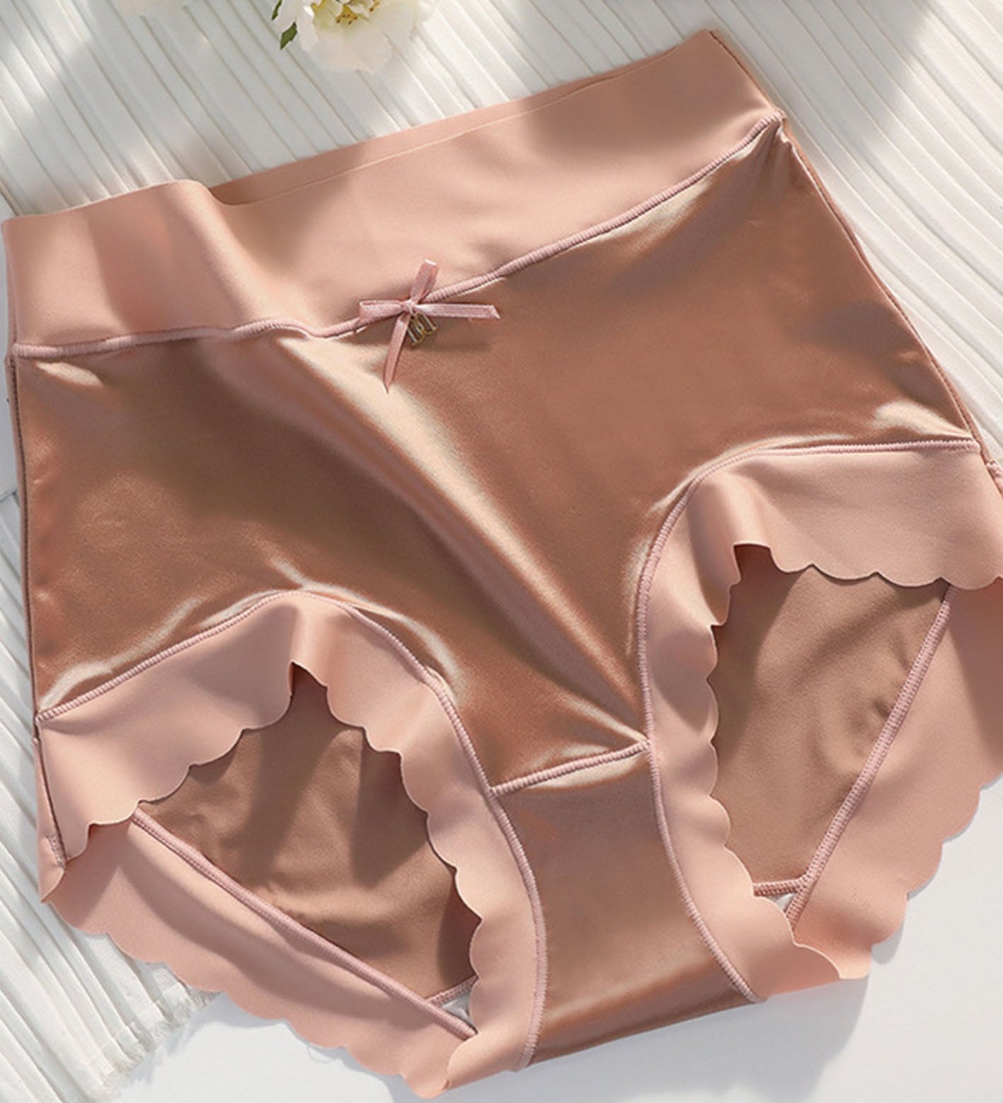 Silkworm Silk High-Waisted Hip Lift Sexy Panties