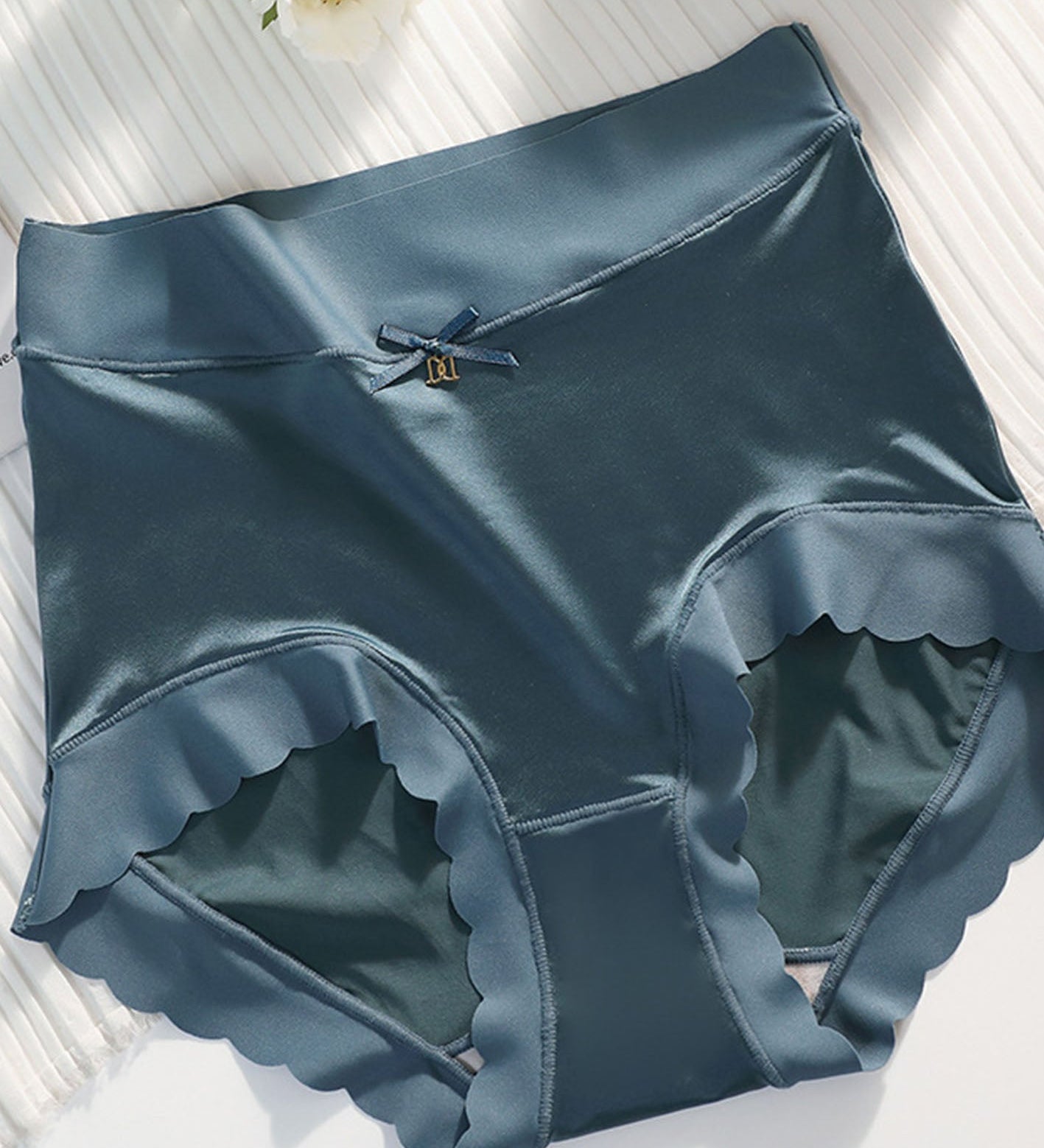 Silkworm Silk High-Waisted Hip Lift Sexy Panties